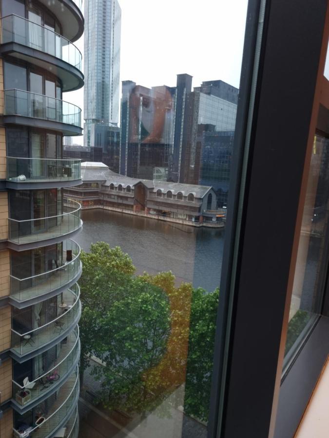 Luxury Waterside Apartment Canary Wharf Londýn Exteriér fotografie